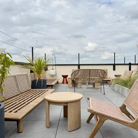 アパート We Live Sharies - C205 ランス